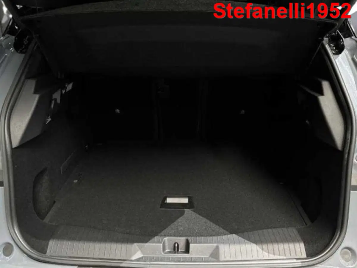 Opel Grandland nuova a Bologna (7)