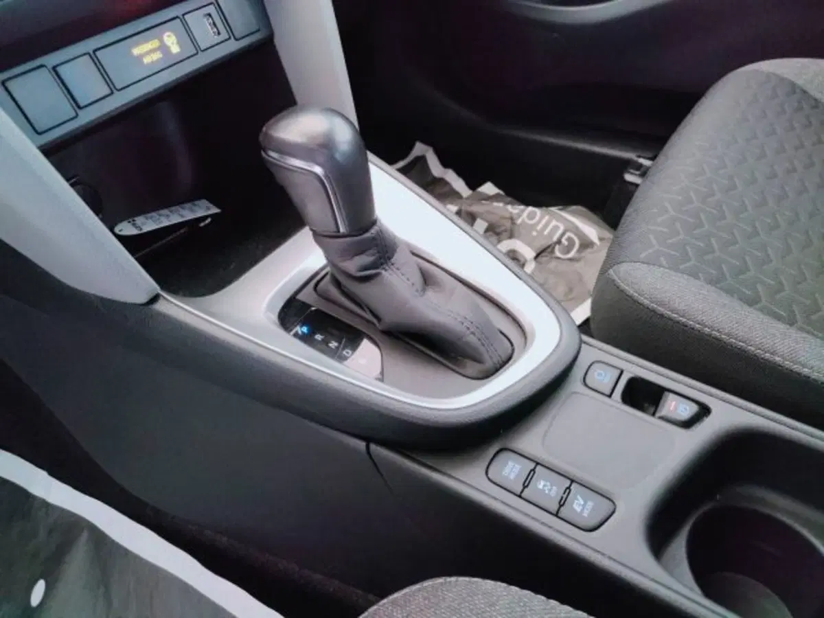 Toyota Yaris Cross usata a Teramo (17)