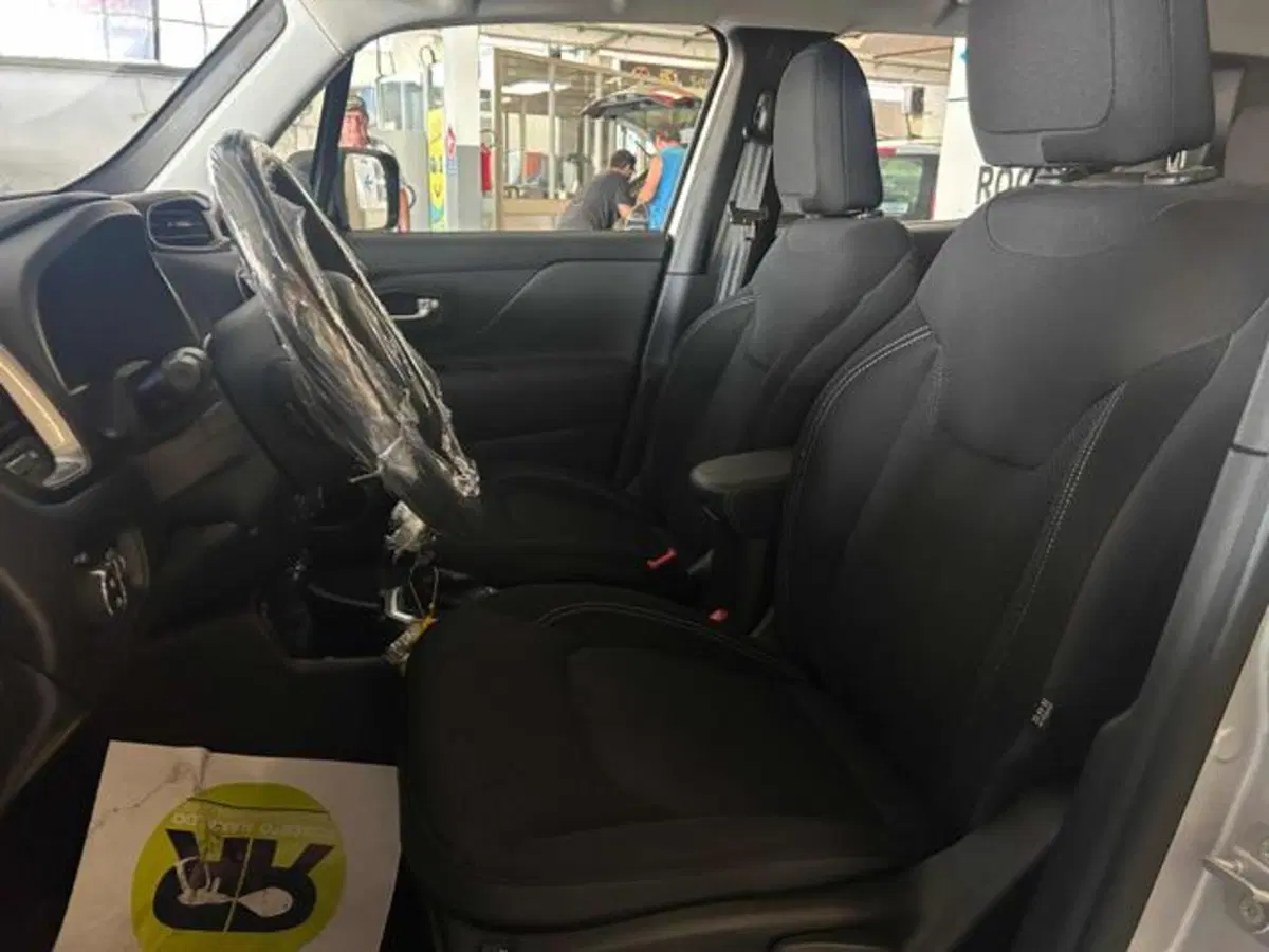 Jeep Renegade usata a Vercelli (11)