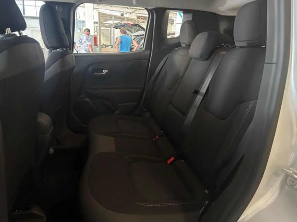 Jeep Renegade usata a Vercelli (9)