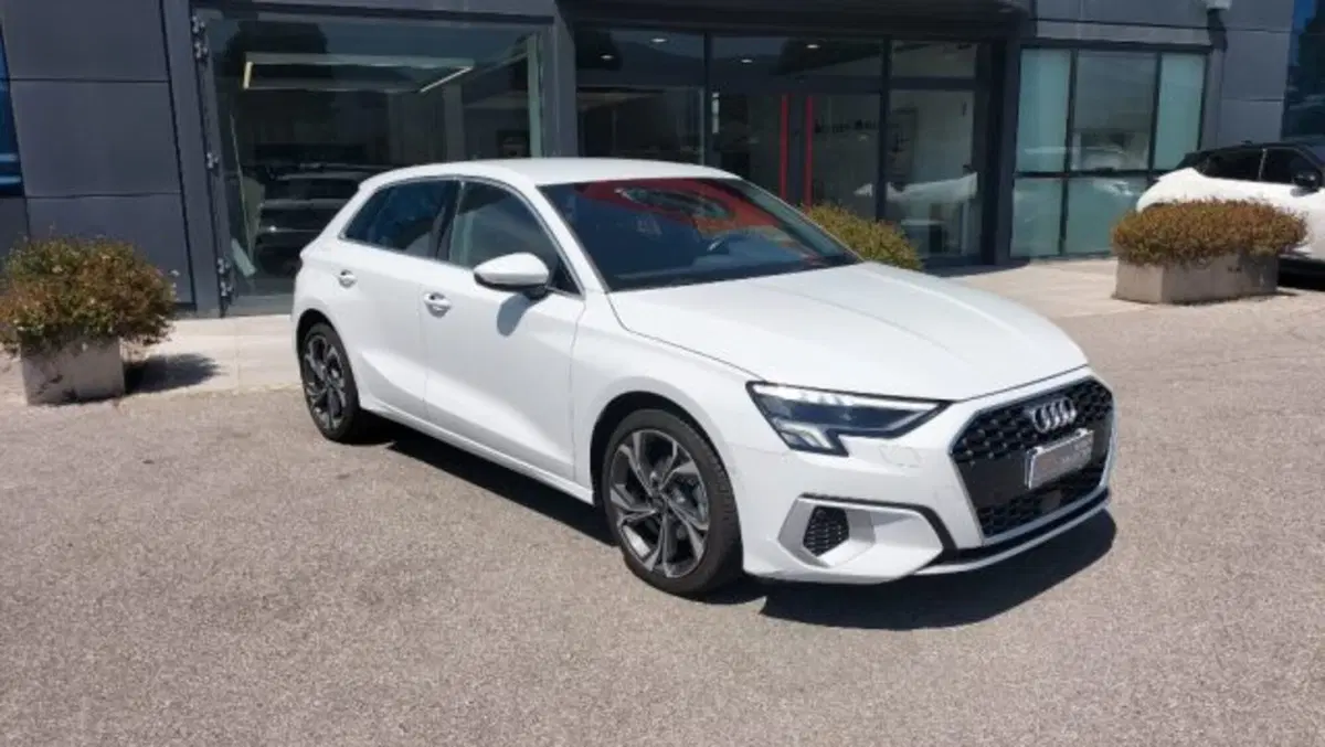 Audi A3 Sportback usata a Lucca (3)