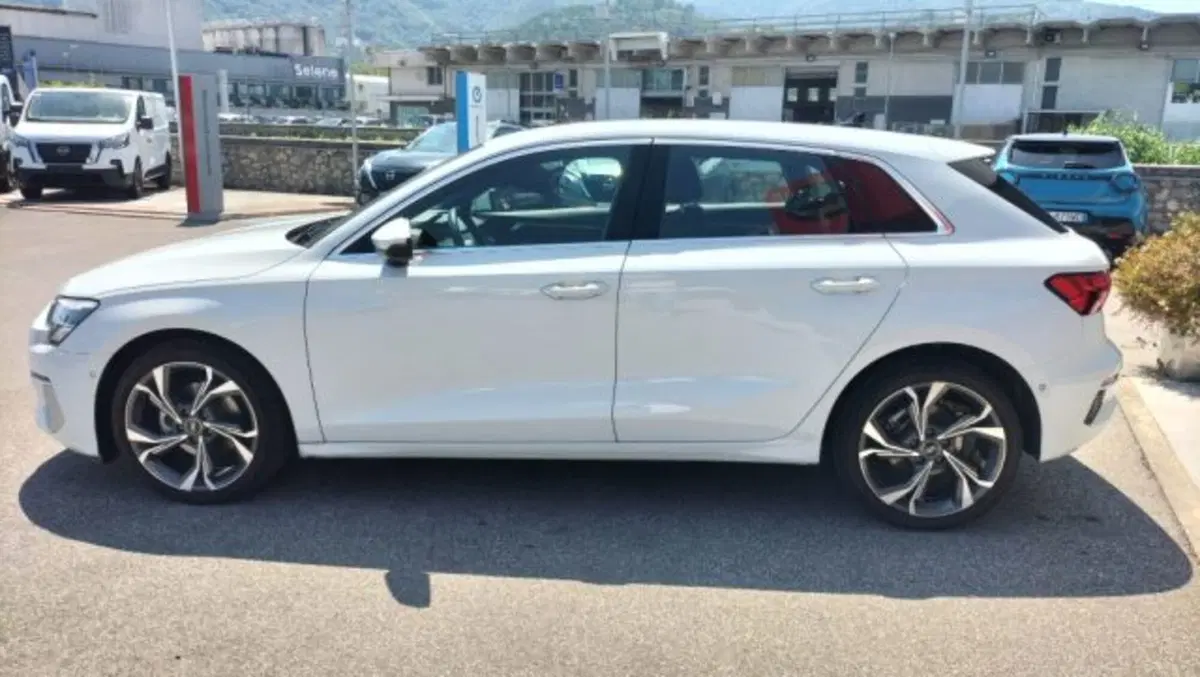 Audi A3 Sportback usata a Lucca (8)