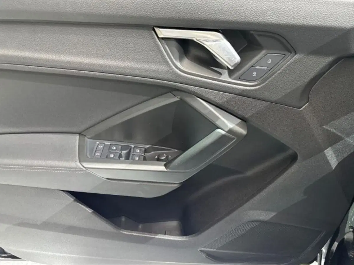 Audi Q3 Sportback usata a Bologna (10)