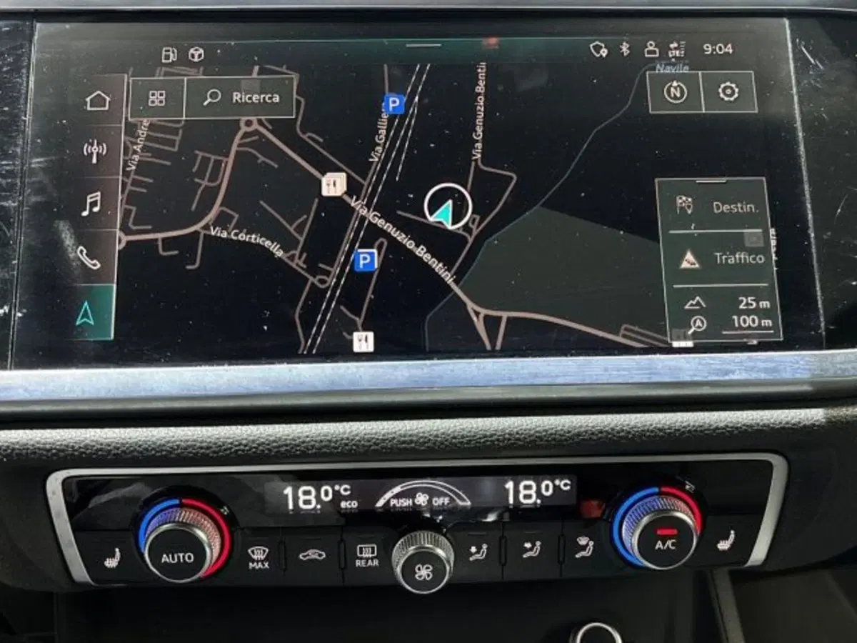 Audi Q3 Sportback usata a Bologna (18)