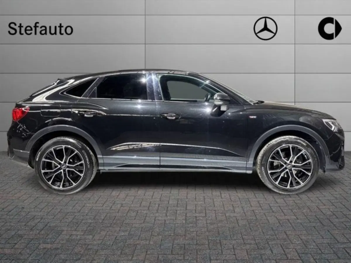 Audi Q3 Sportback usata a Bologna (2)