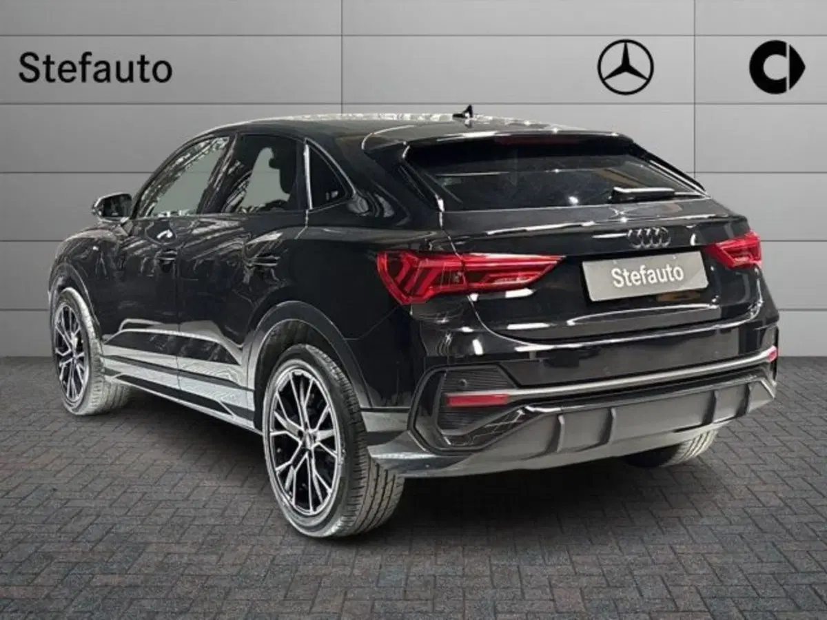 Audi Q3 Sportback usata a Bologna (5)