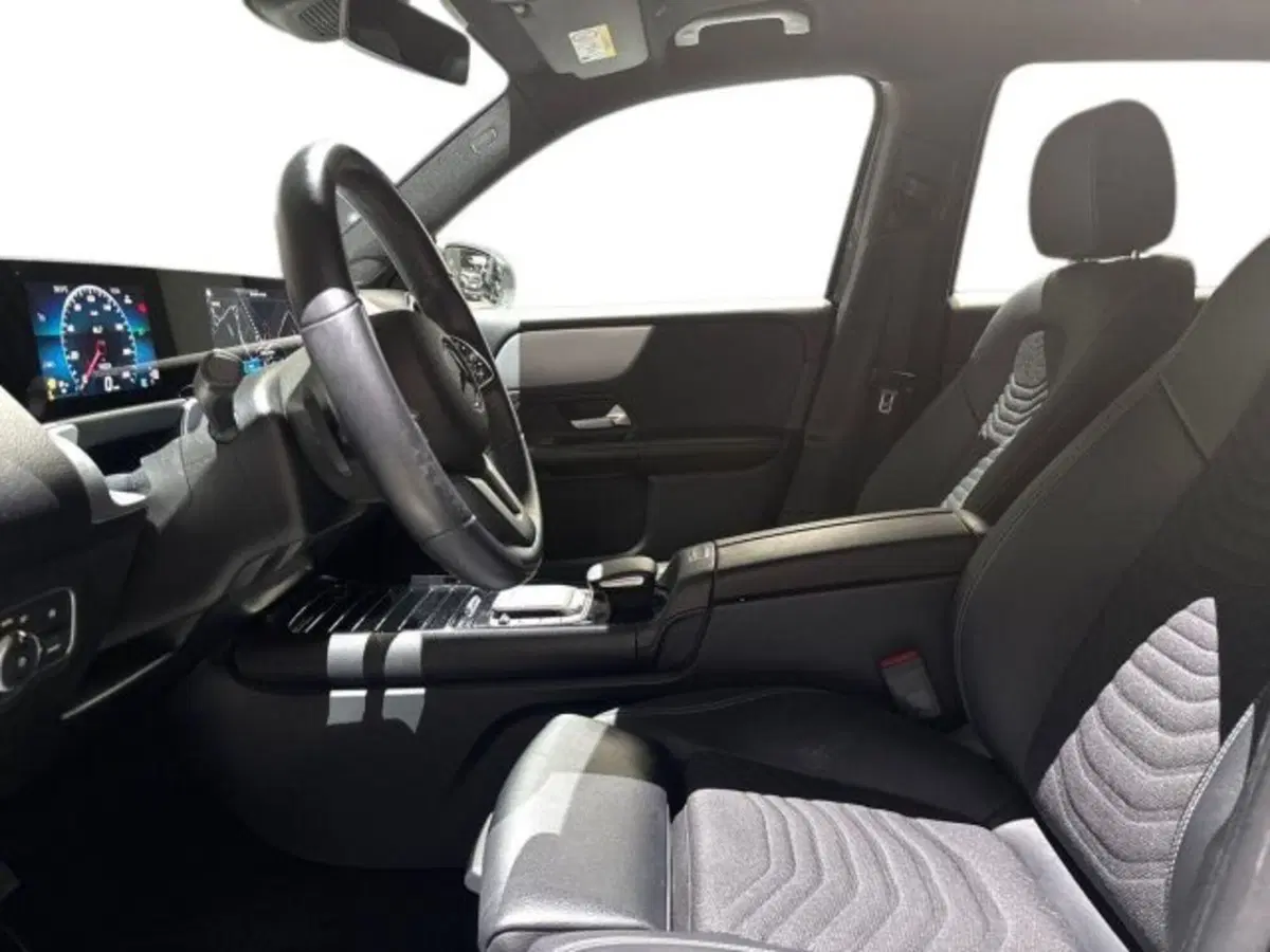 Mercedes-Benz GLB usata a Bologna (10)