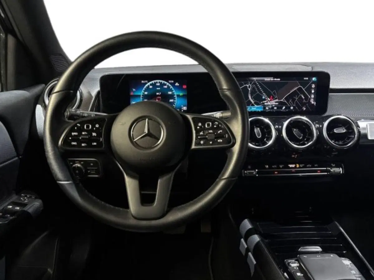 Mercedes-Benz GLB usata a Bologna (11)