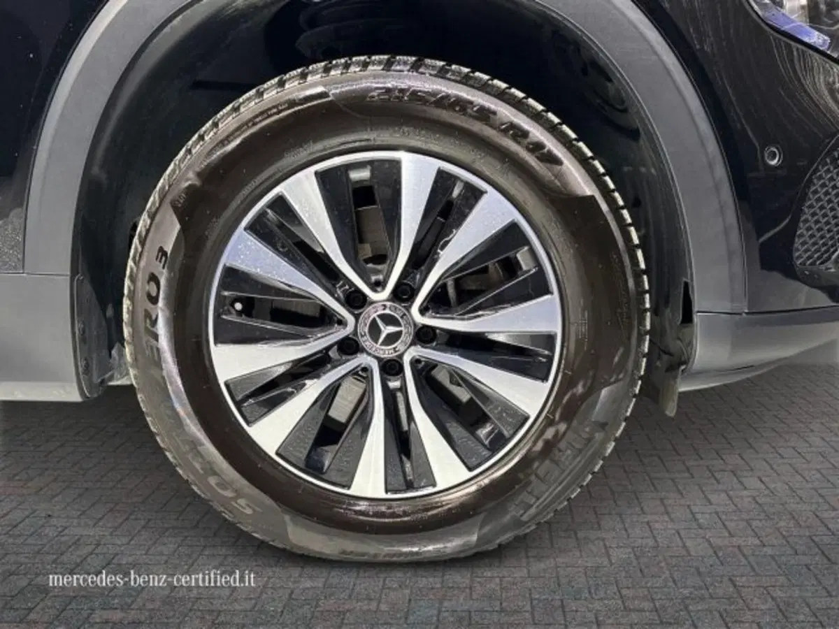 Mercedes-Benz GLB usata a Bologna (17)