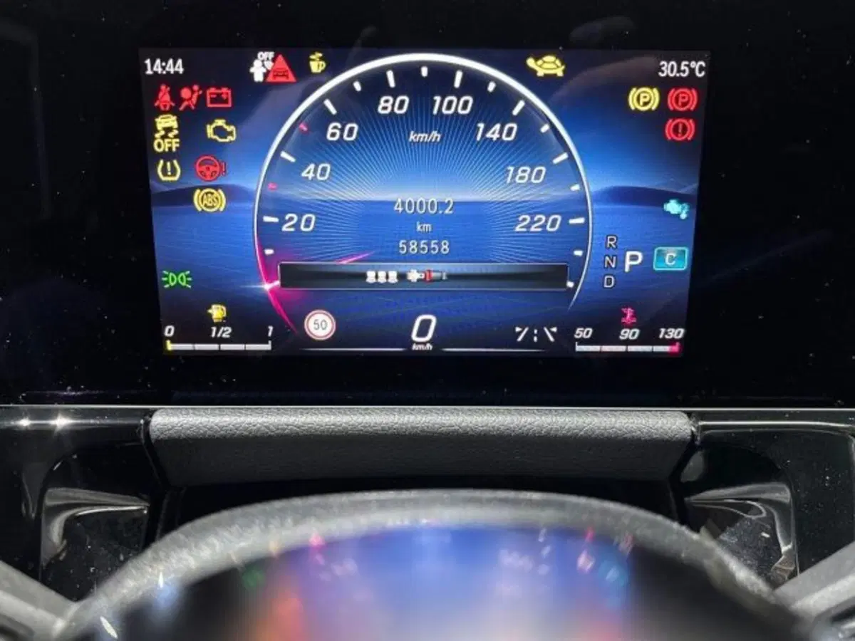 Mercedes-Benz GLA SUV usata a Bologna (13)