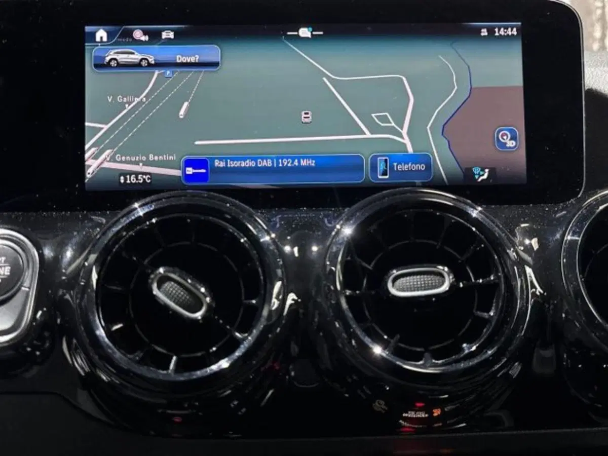 Mercedes-Benz GLA SUV usata a Bologna (14)