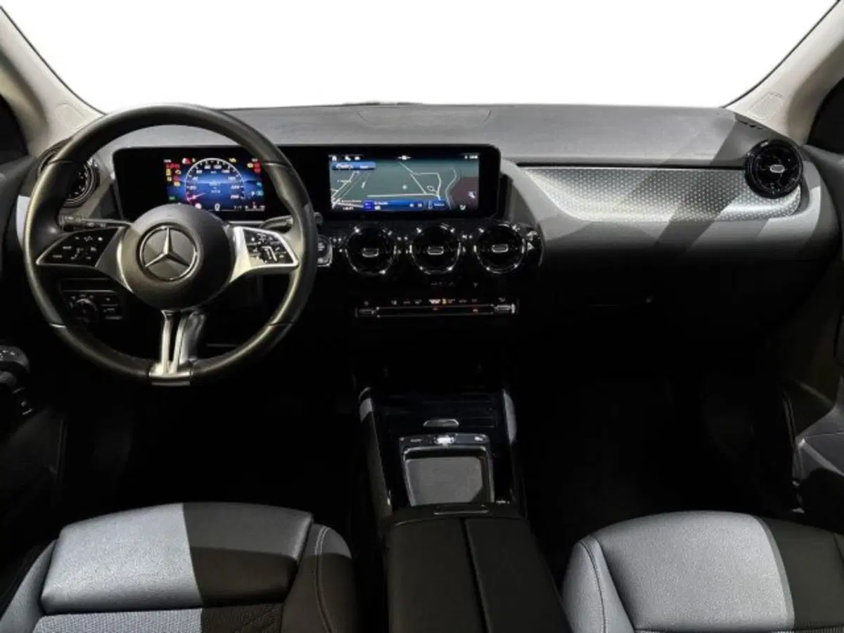 Mercedes-Benz GLA SUV usata a Bologna (9)