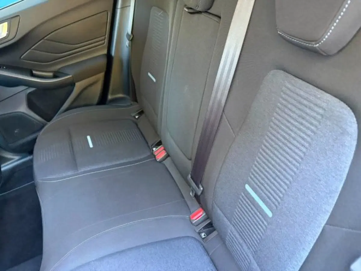 Ford Focus usata a Lodi (13)