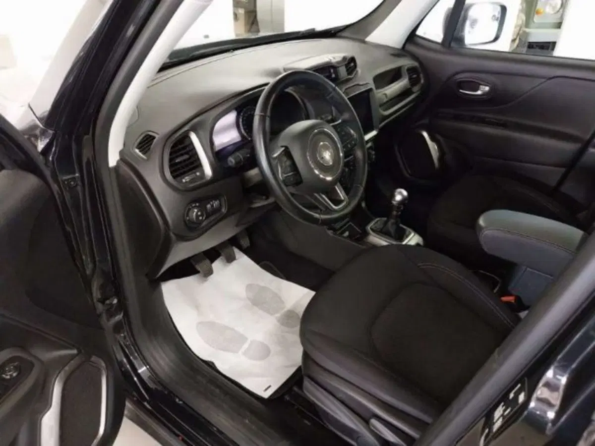 Jeep Renegade usata a Firenze (7)