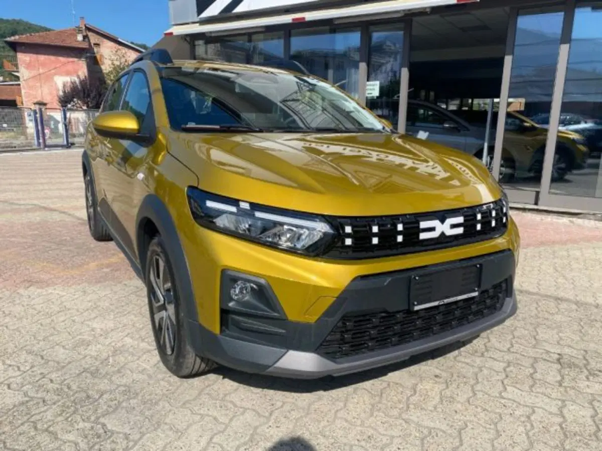Dacia Sandero Stepway nuova a Cuneo (2)