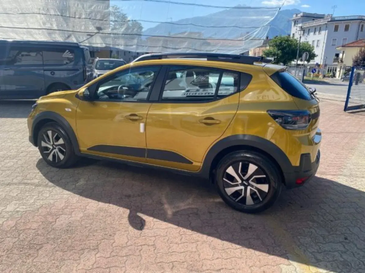 Dacia Sandero Stepway nuova a Cuneo (3)
