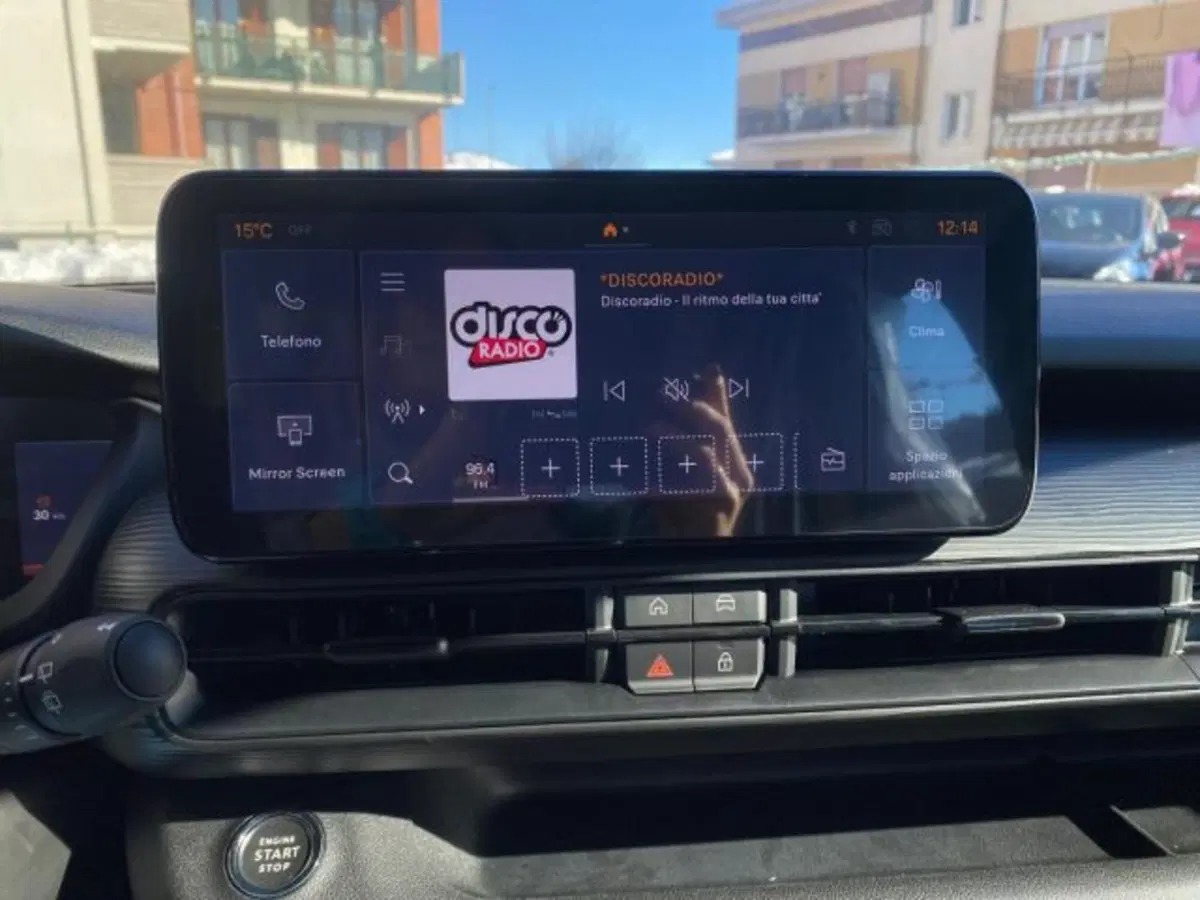 Jeep Avenger nuova a Cuneo (19)