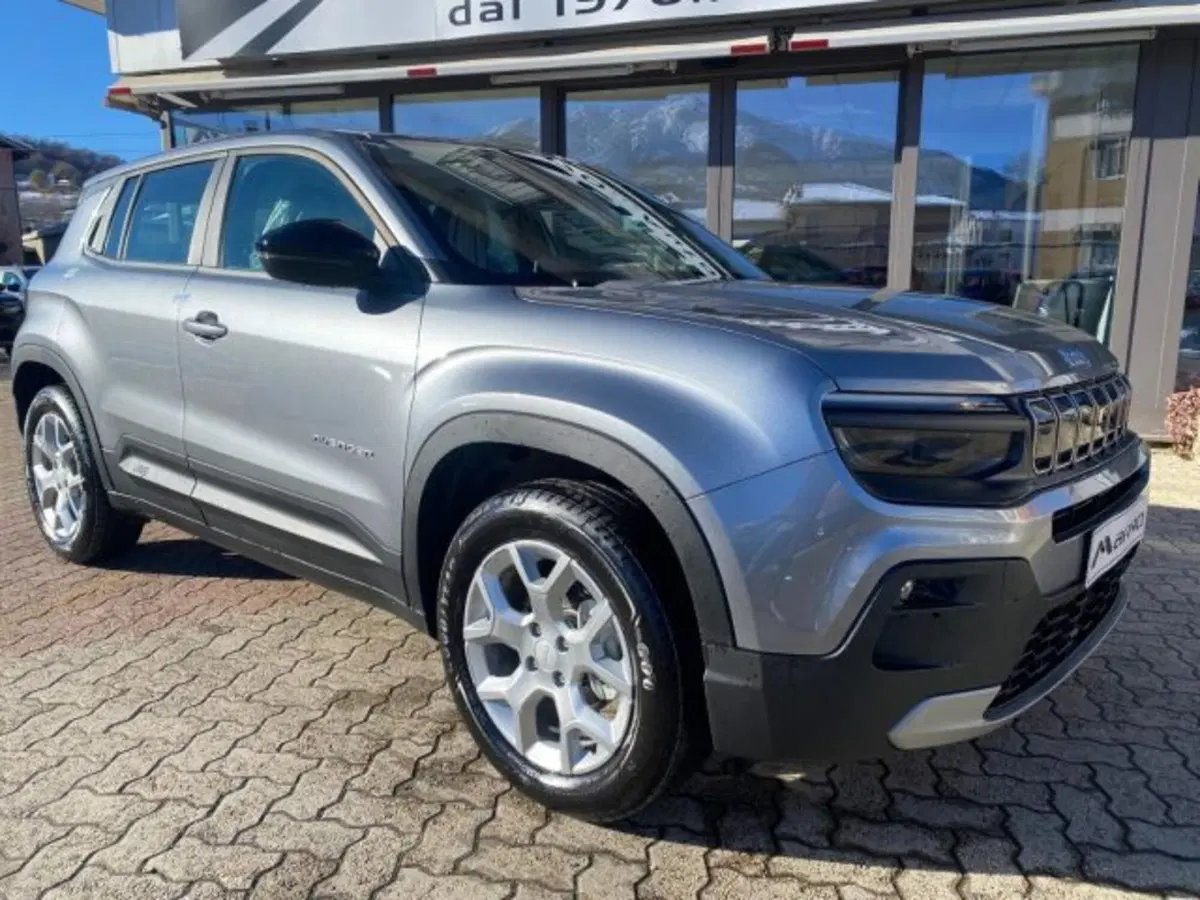 Jeep Avenger nuova a Cuneo (2)