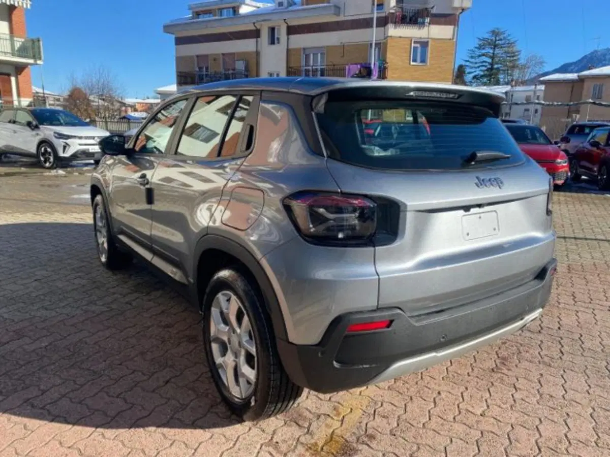 Jeep Avenger nuova a Cuneo (5)