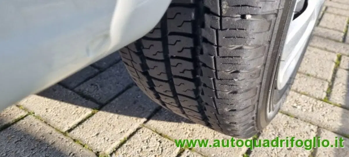 Opel Combo usata a Savona (17)