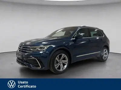 Volkswagen Tiguan 2.0 tdi R-Line 150cv dsg del 2022 usata a Arzignano