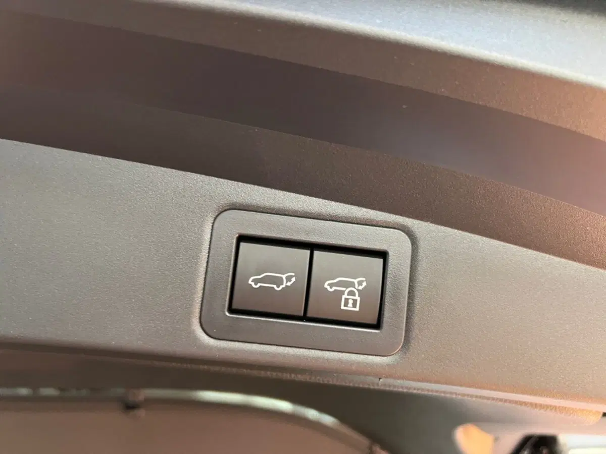 Toyota Corolla Touring Sports nuova a Verona (13)