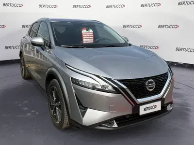 Nissan Qashqai MHEV 140 CV N-Style del 2022 usata a Verona