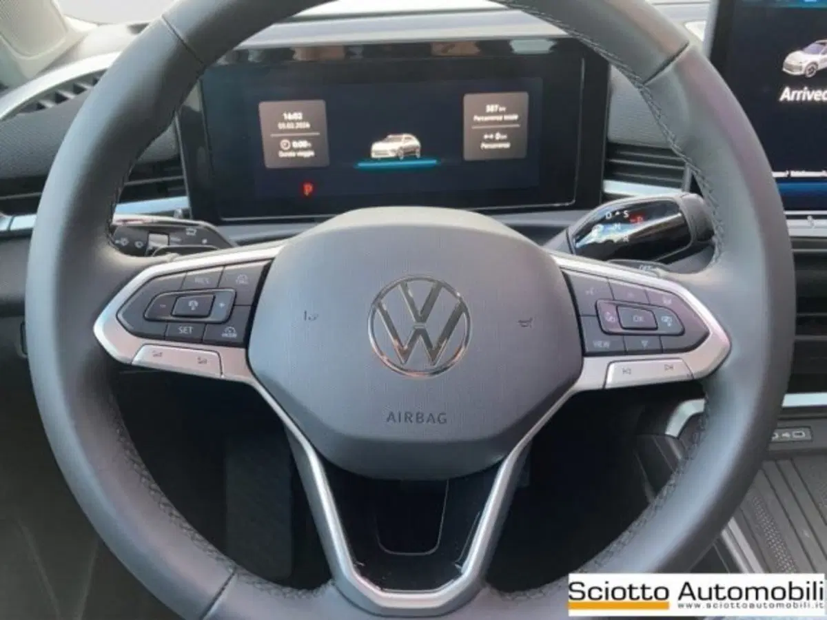 Volkswagen T-Roc nuova a Messina (10)