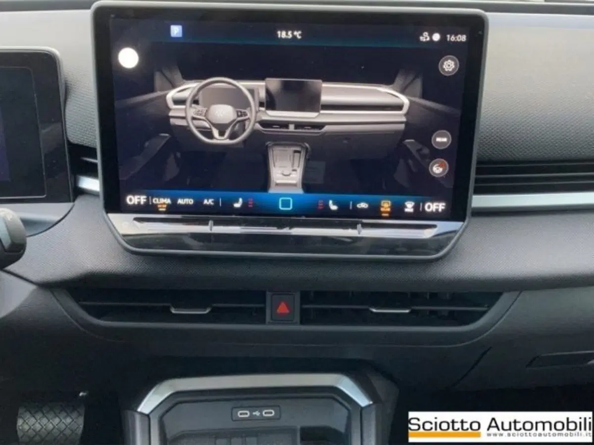Volkswagen T-Roc nuova a Messina (15)