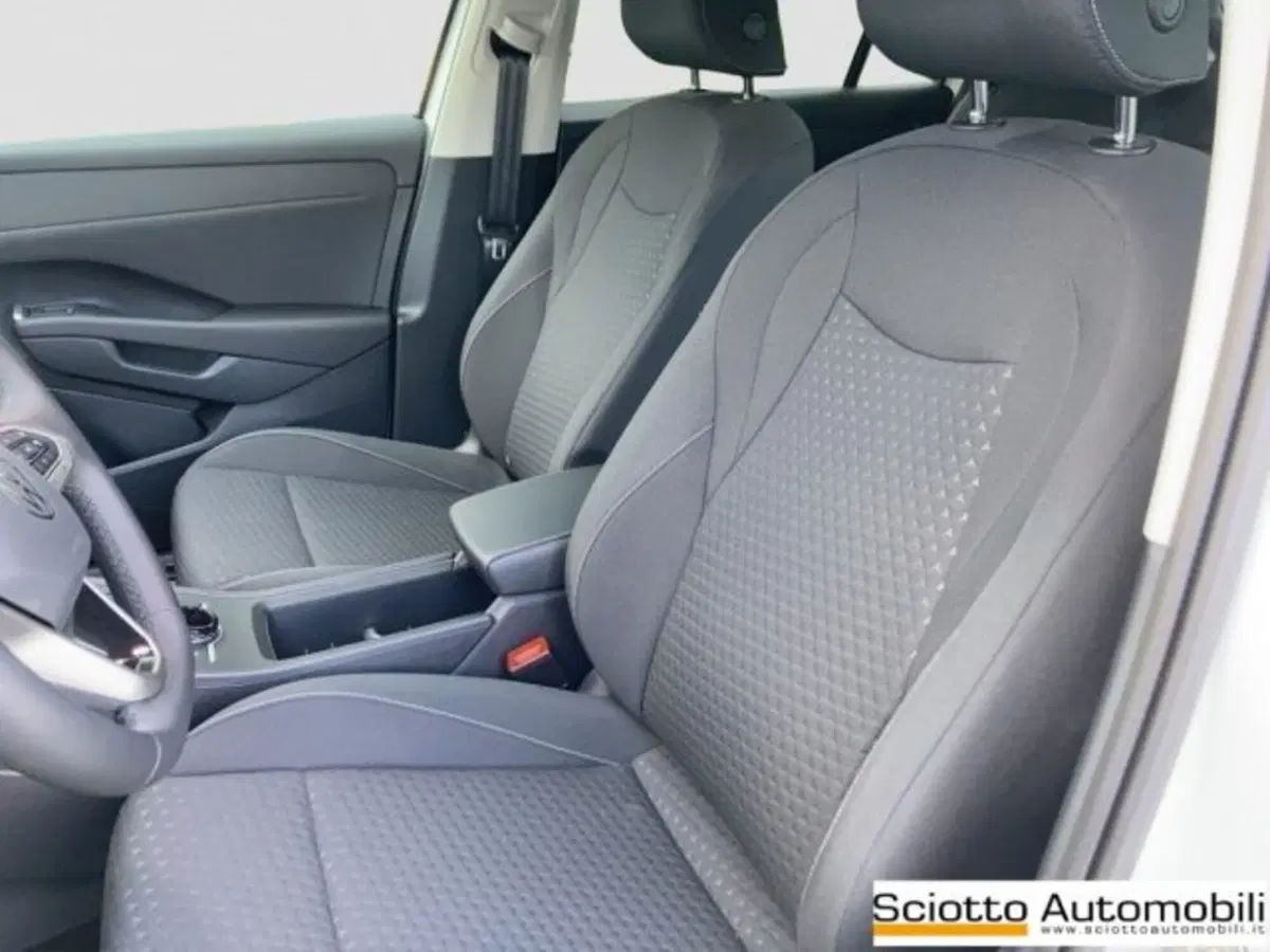 Volkswagen T-Roc nuova a Messina (9)