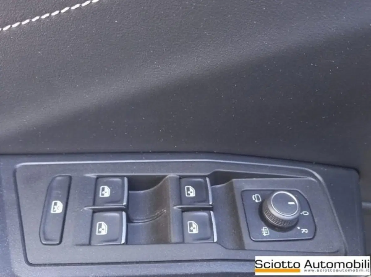 Volkswagen T-Roc usata a Messina (12)