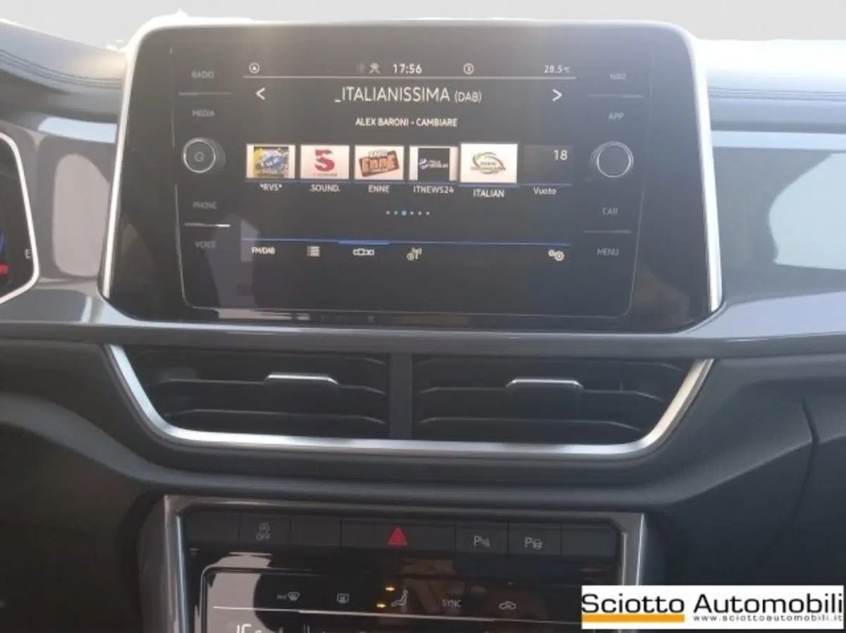 Volkswagen T-Roc usata a Messina (16)
