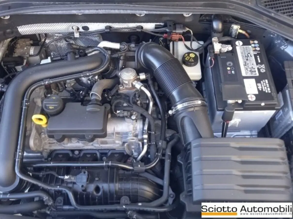 Volkswagen T-Roc usata a Messina (18)