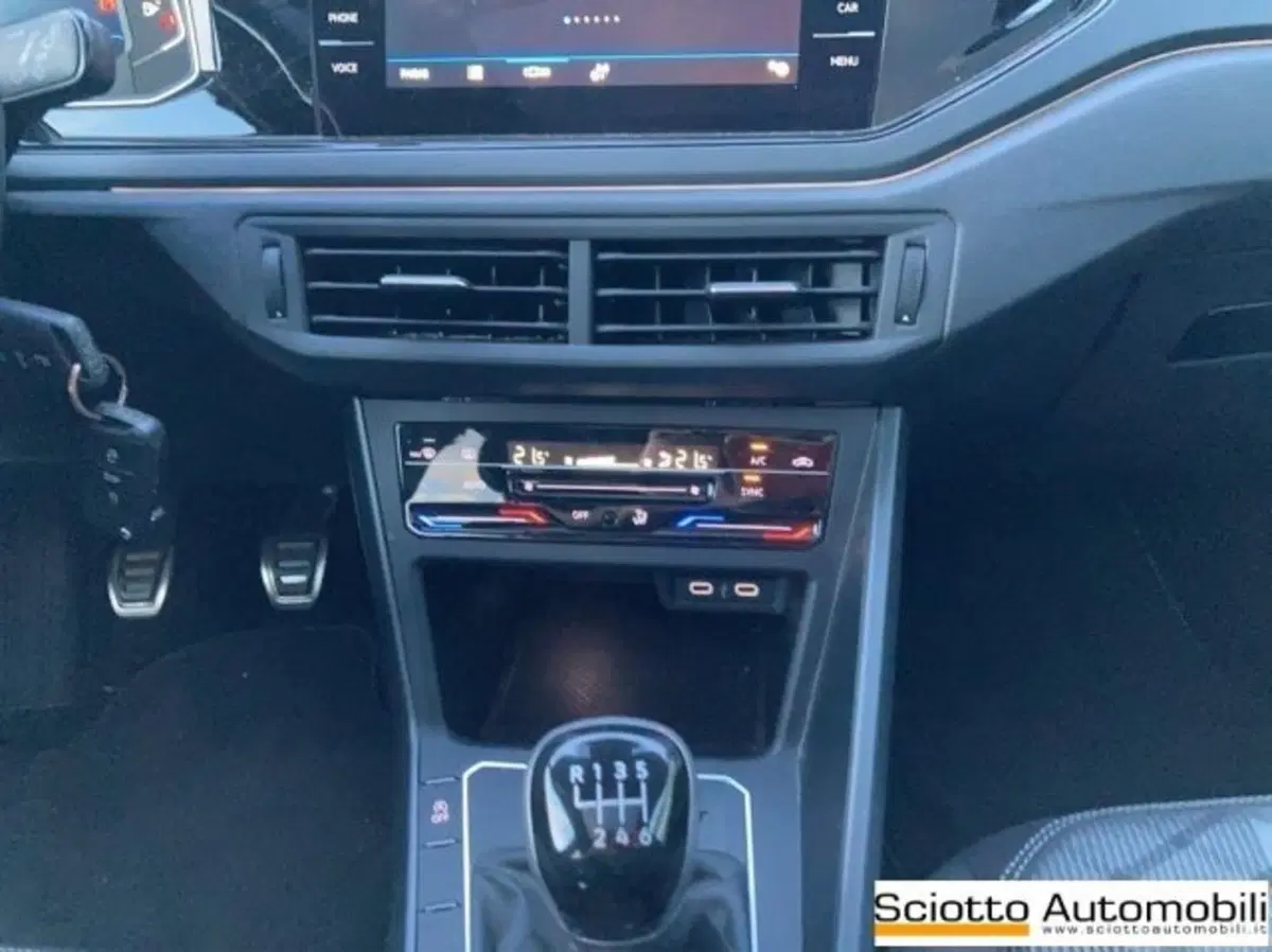Volkswagen Taigo usata a Messina (15)
