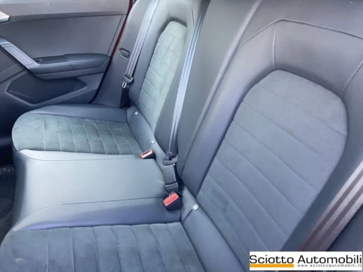 SEAT Arona usata a Messina (13)