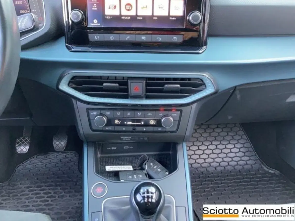SEAT Arona usata a Messina (15)