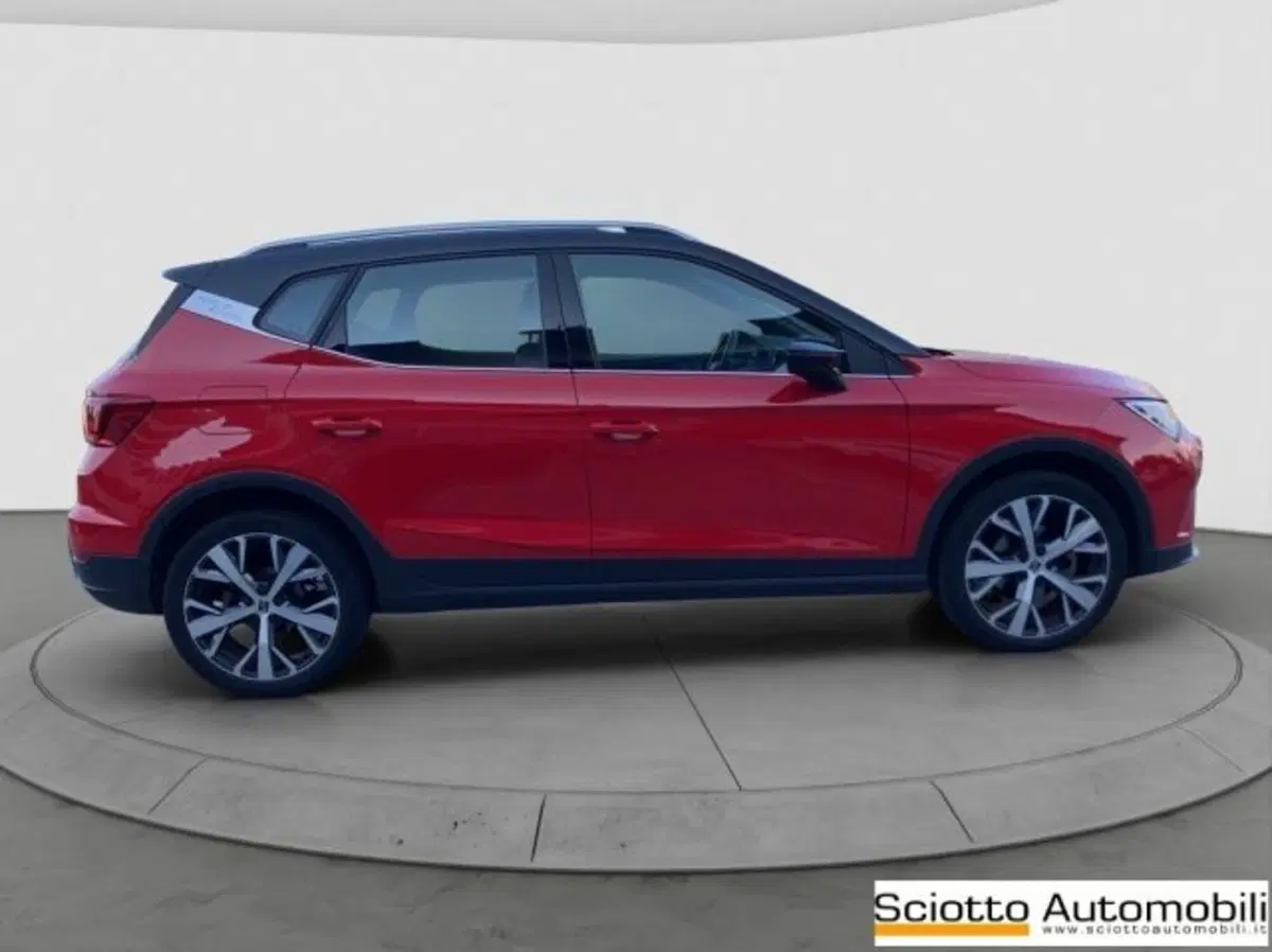 SEAT Arona usata a Messina (7)