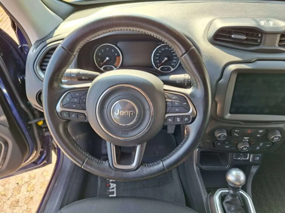 Jeep Renegade usata a Como (10)