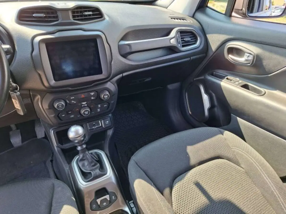 Jeep Renegade usata a Como (11)