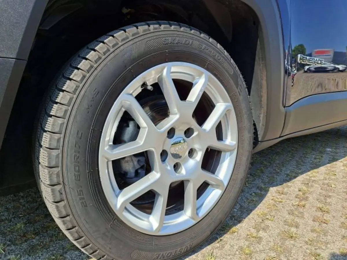 Jeep Renegade usata a Como (15)