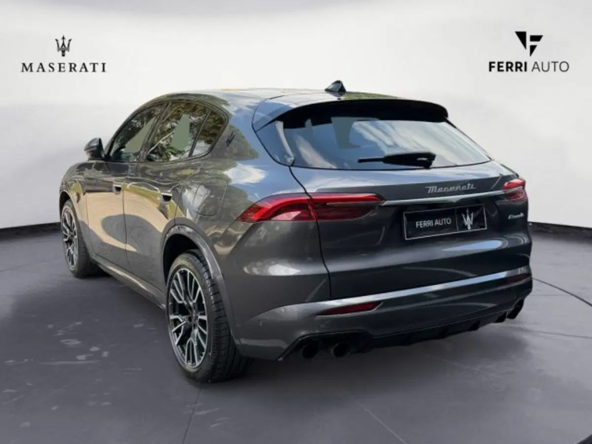 Maserati Grecale usata a Udine (7)