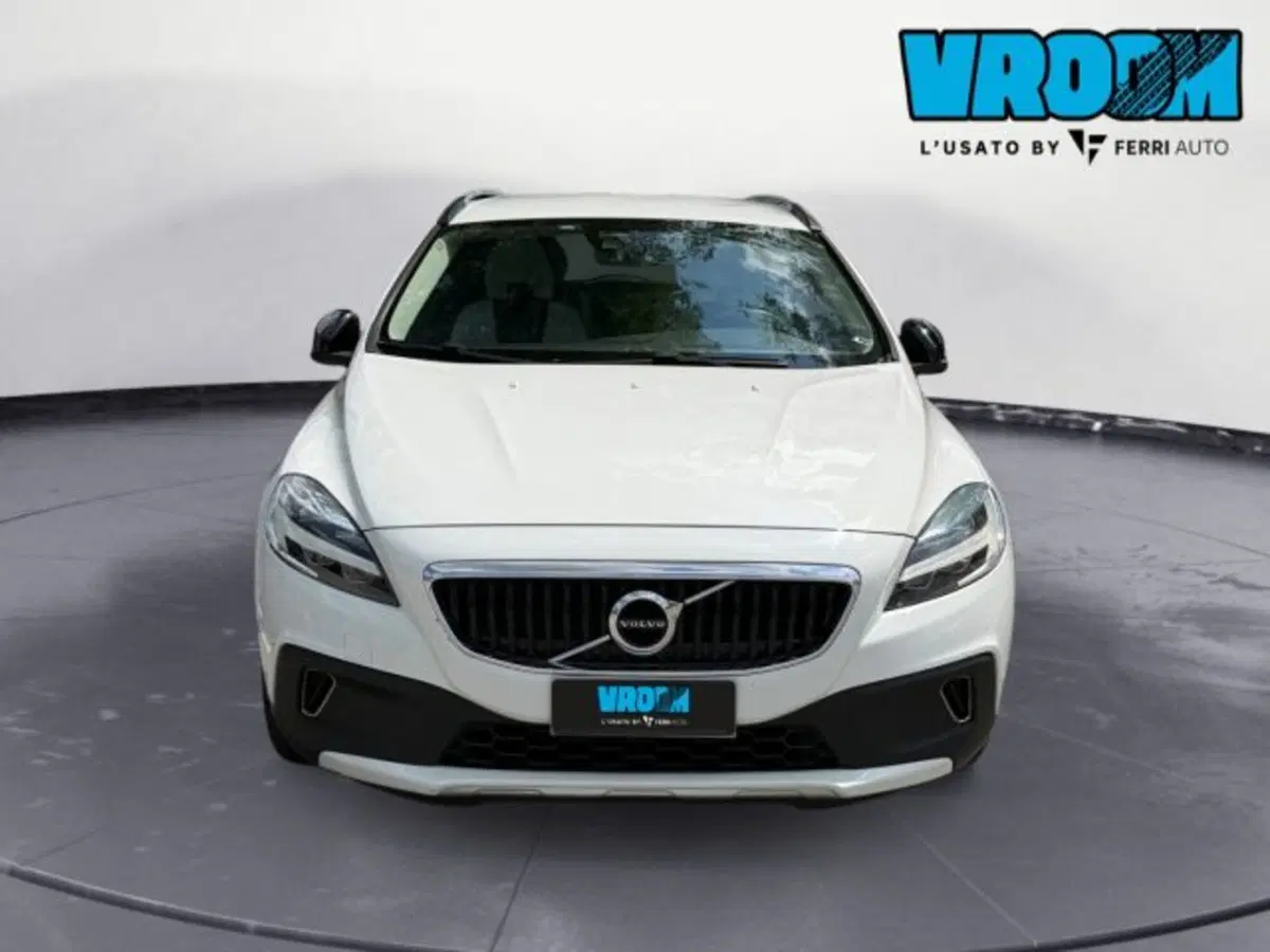 Volvo V40 Cross Country usata a Udine (3)