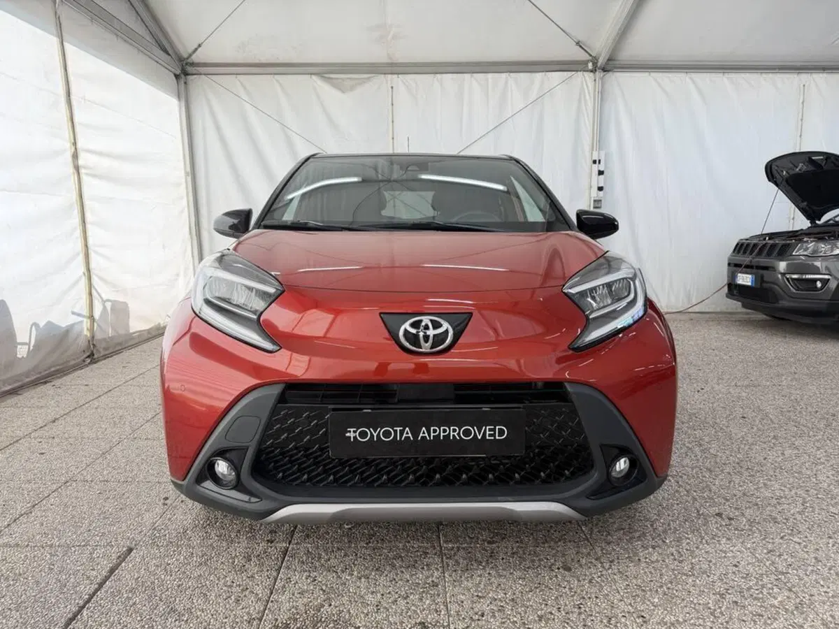 Toyota Aygo X usata a Monza e Brianza (3)