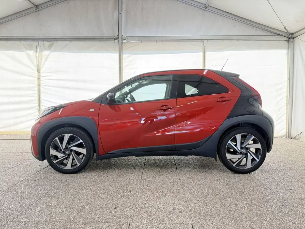 Toyota Aygo X usata a Monza e Brianza (4)