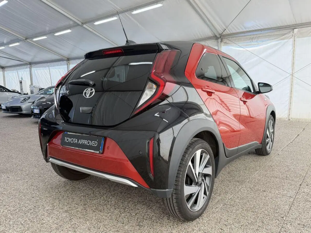 Toyota Aygo X usata a Monza e Brianza (7)