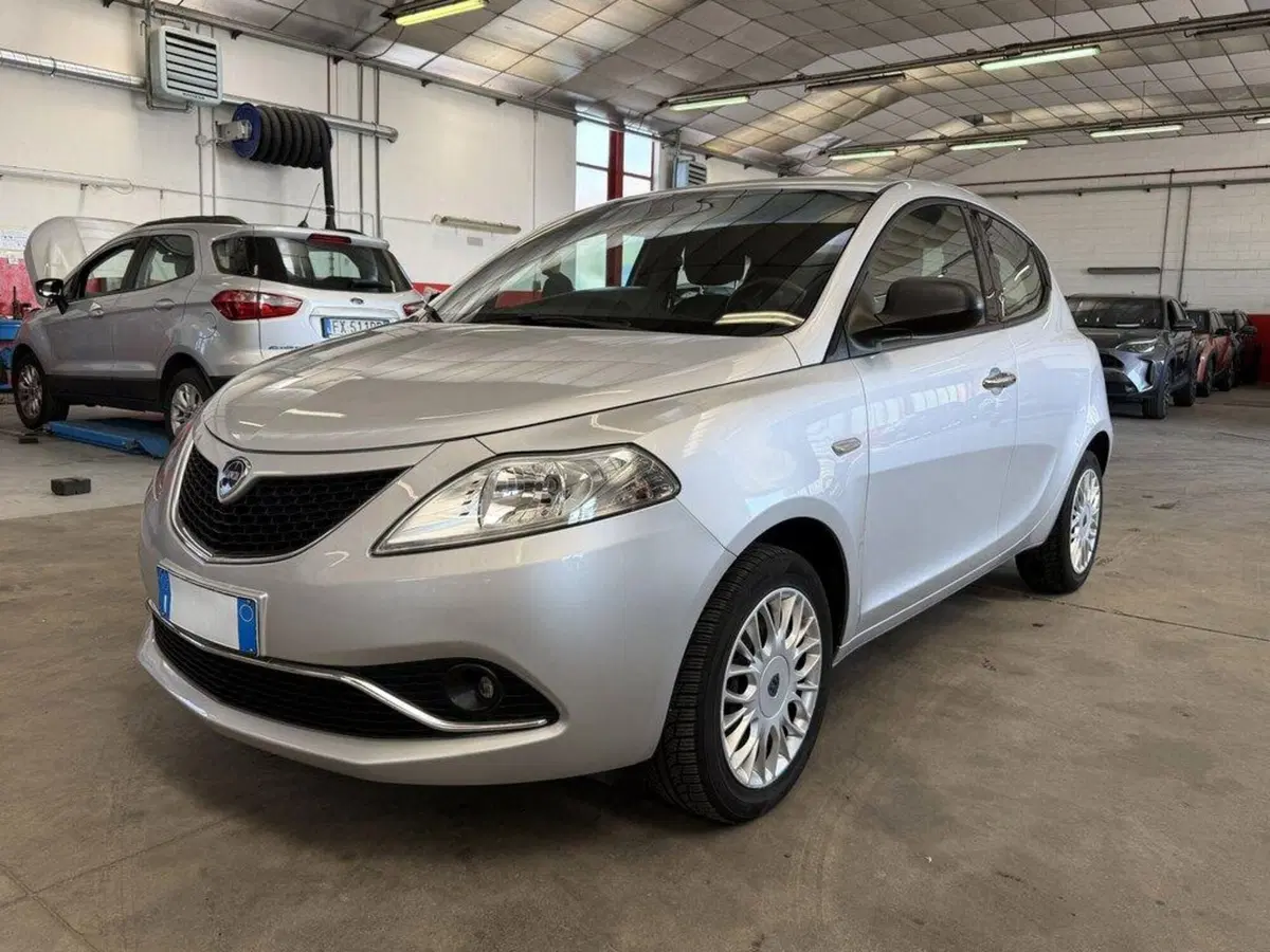 Lancia Ypsilon usata a Monza e Brianza