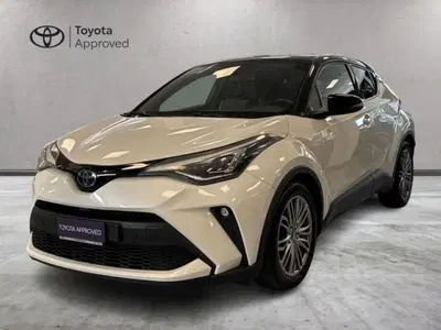 Toyota Toyota C-HR 1.8 Hybrid E-CVT Lounge del 2021 usata a Prato