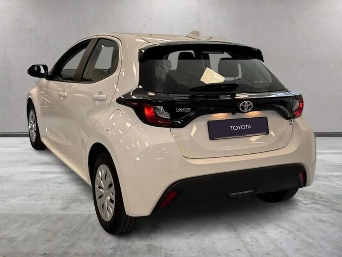 Toyota Yaris usata a Prato (5)