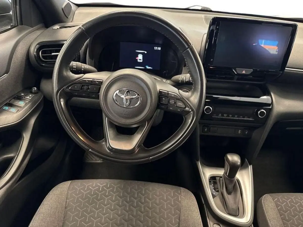 Toyota Yaris Cross usata a Prato (10)