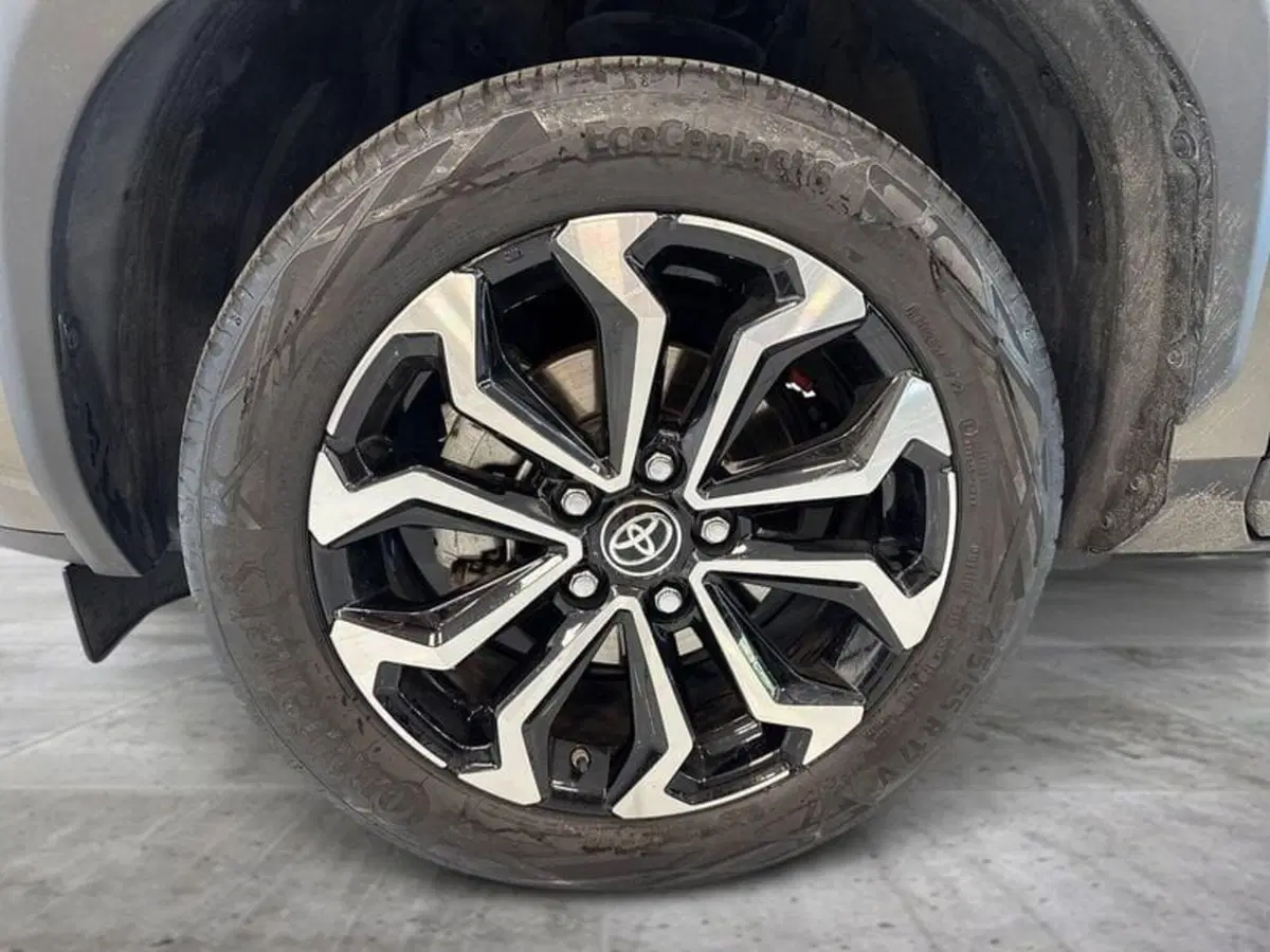 Toyota Yaris Cross usata a Prato (11)